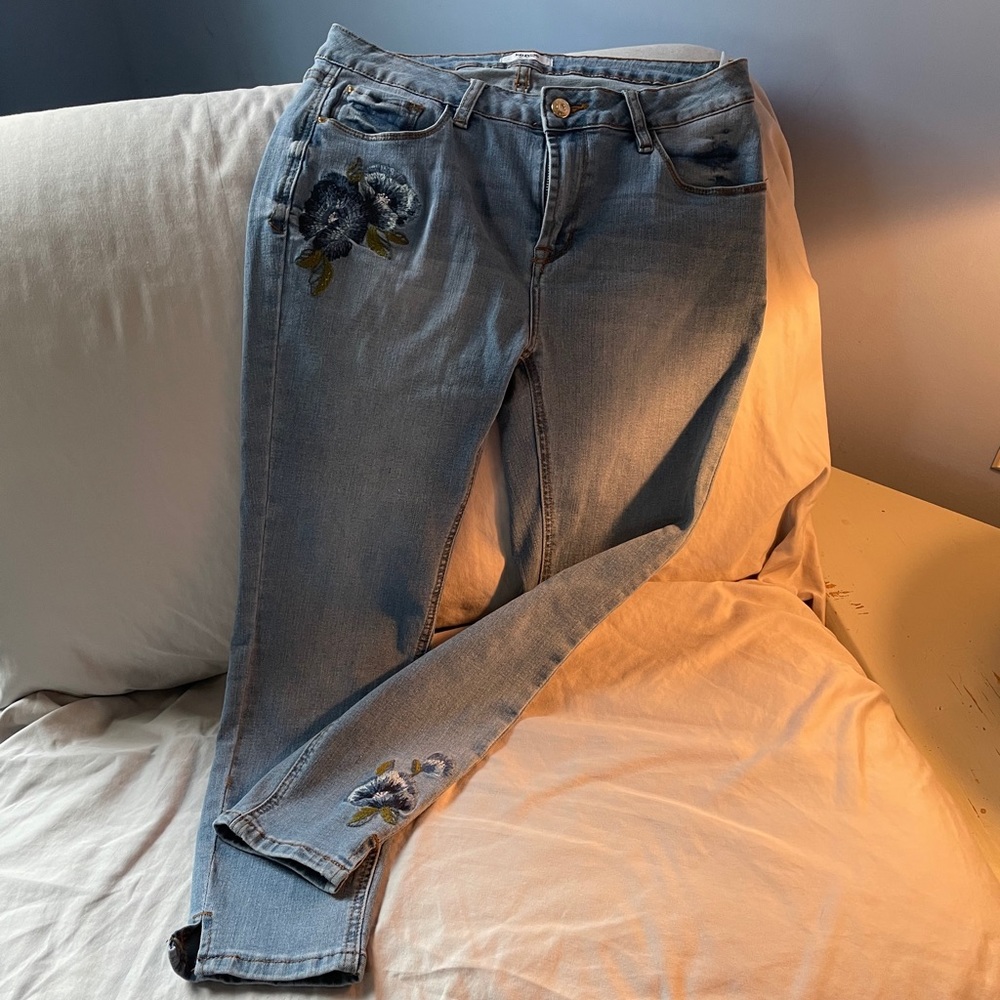 Kensie Ankle length blue jean